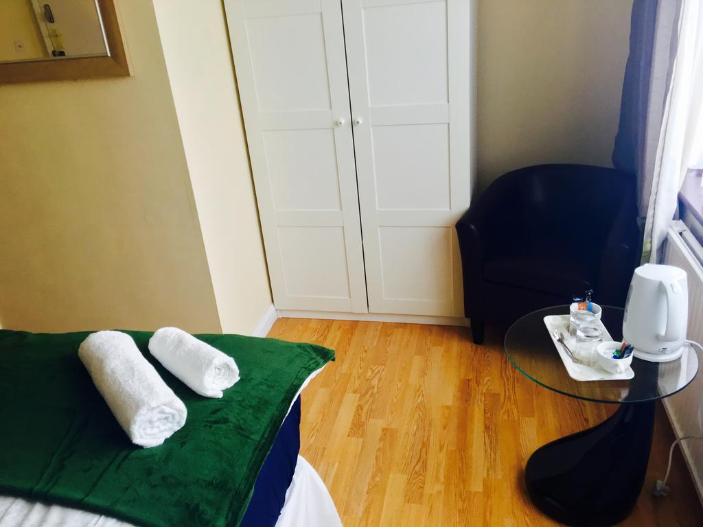 Gable Lodge London B&B Enfield Cameră foto
